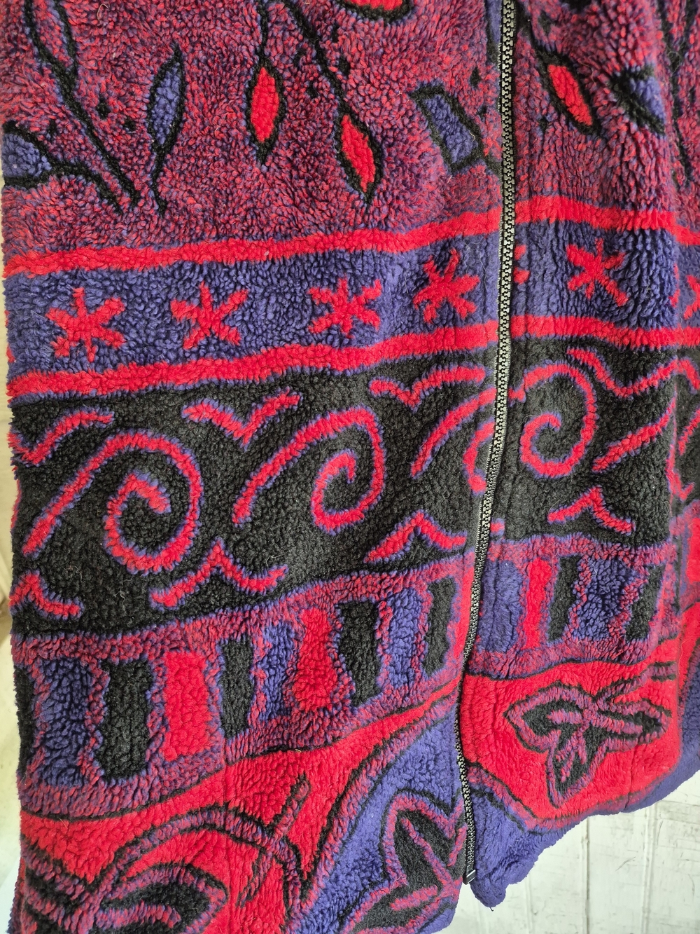 Abstract Zip-Up Fleece Jacket - Picture 2 of 4